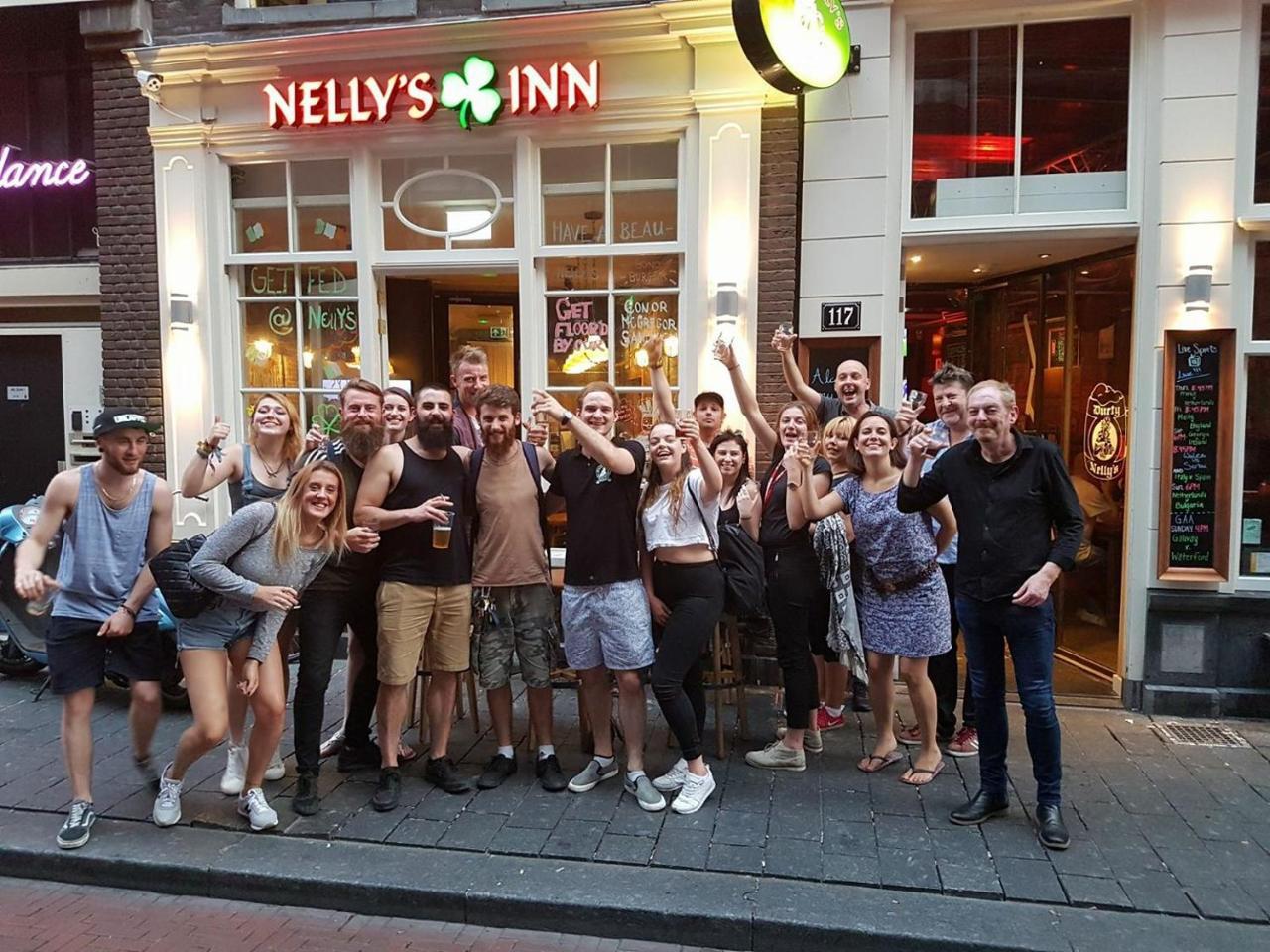 Durty Nelly's Hostal *